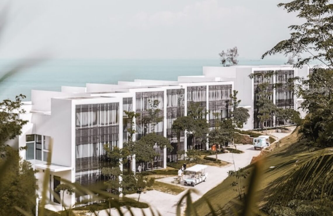 The Elegance of Blu Serenity Stays