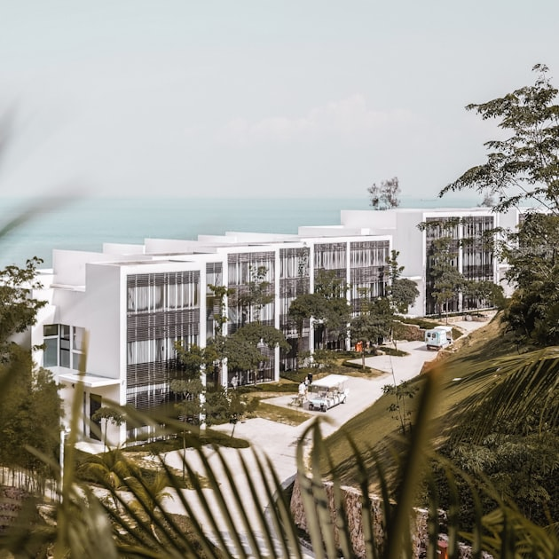 The Elegance of Blu Serenity Stays